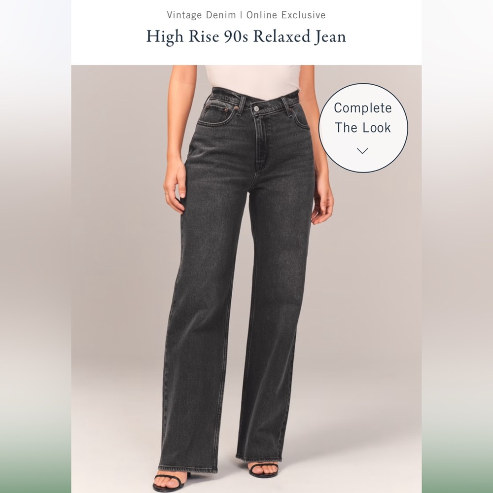 Abercrombie & Fitch Black 90’s High Rise Denim Jeans with side button